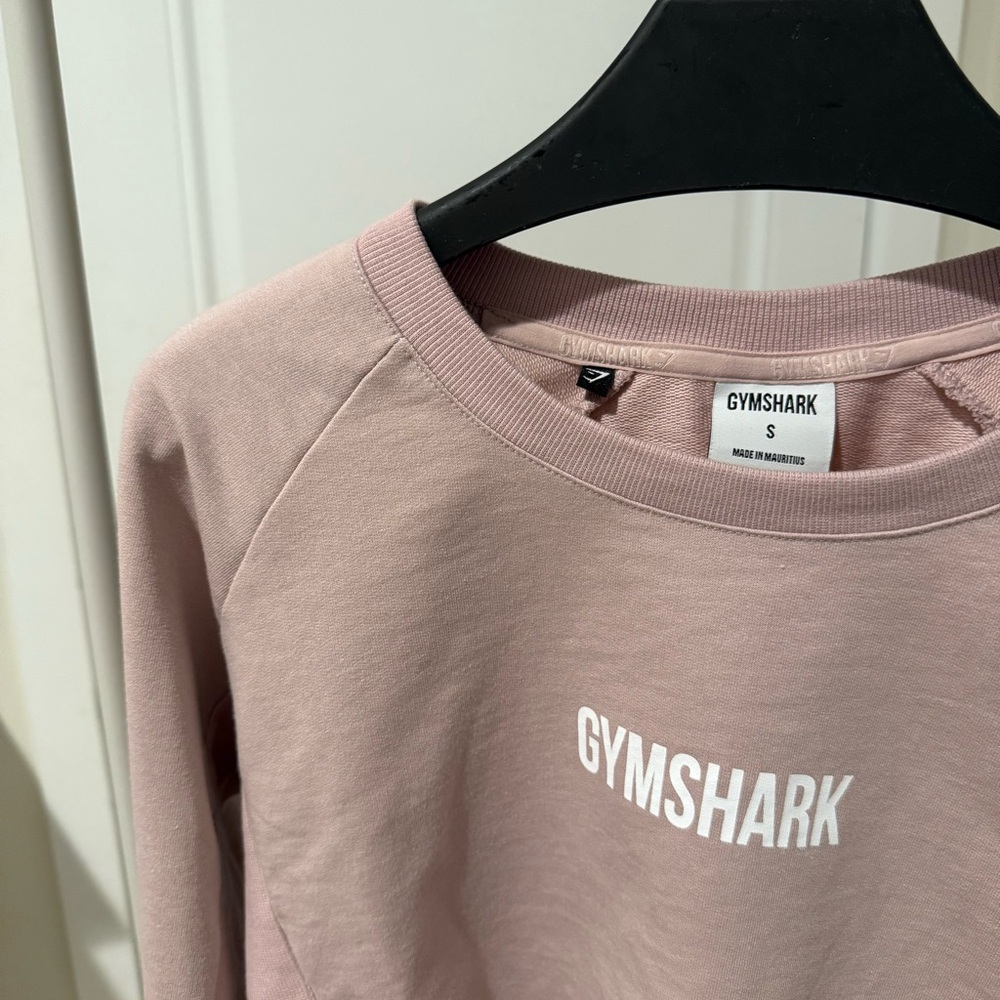 Gymshark pink Long Sleeve Crop Top size S - Picture 2 of 4